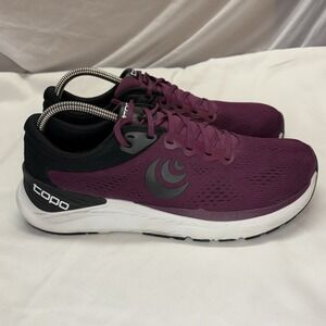 Topo Athletic Ultrafly 4 Athletic Running Shoes Sneakers Wine/Black Women's 10